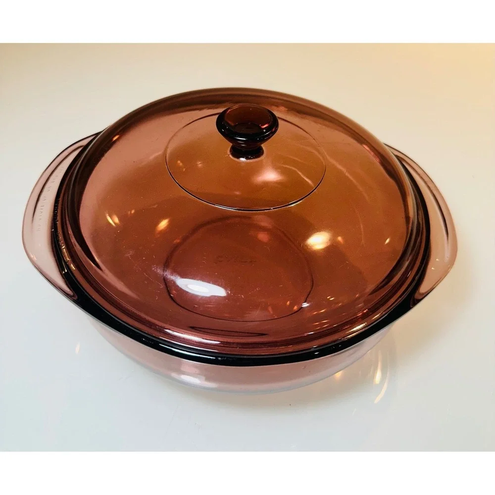 Vintage Pyrex Cranberry Glass 2 Quart Casserole Dish with Lid 209-2L Round 2L